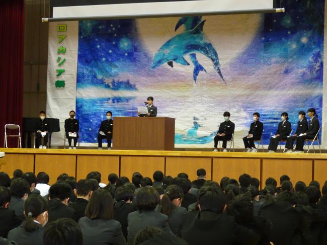 次年度生徒会正副会長候補者立会演説会