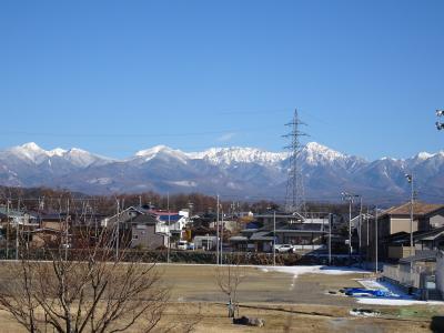 長峰中学校から見える八ヶ岳と残雪の画像