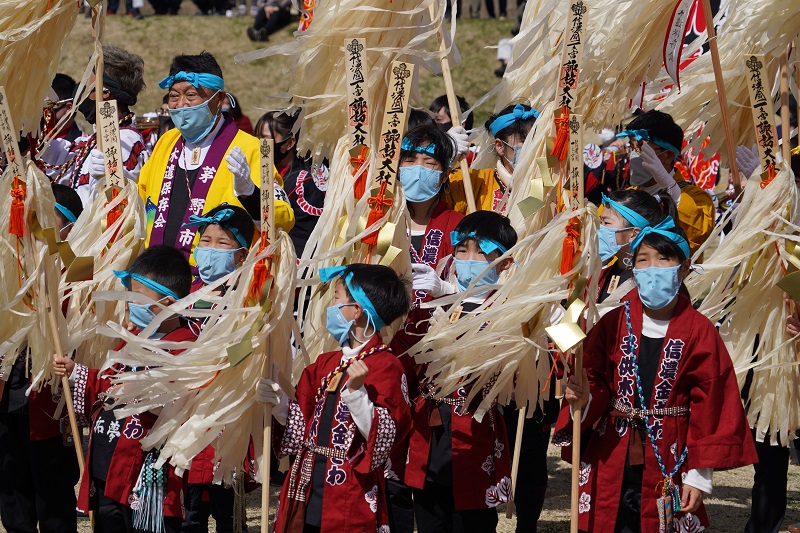 令和4年御柱祭上社山出しの様子