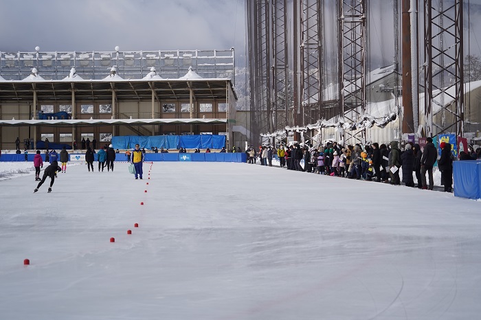 積雪の国際スケートセンター