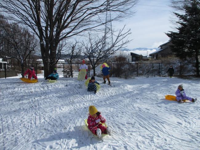 冬　雪遊び