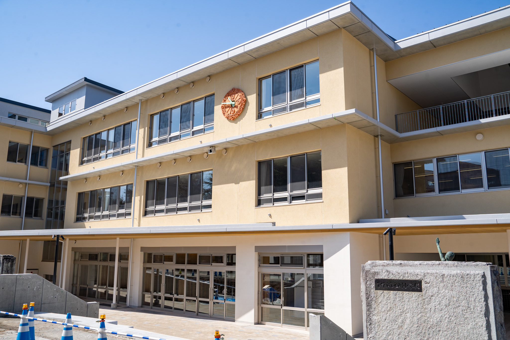 永明小中学校新校舎完成