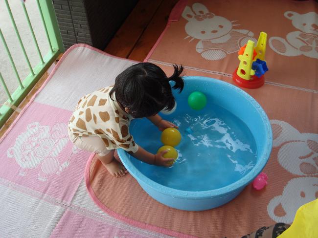 未就園児交流　夏の水遊び