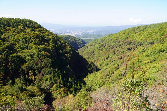 横谷観音展望台2　色づき始め