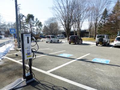 尖石縄文考古館駐車場写真