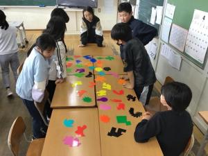 色と形と言葉のゲーム