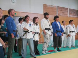 柔道着を試着