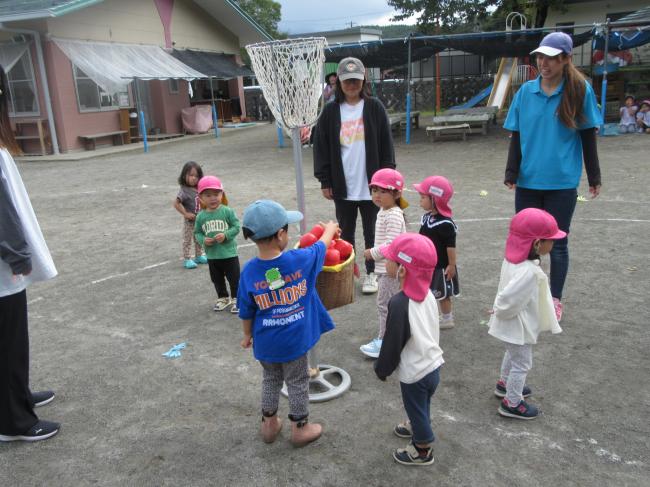 未就園児交流「さくらんぼの会」