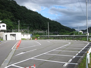 青柳駅前駐車場の写真