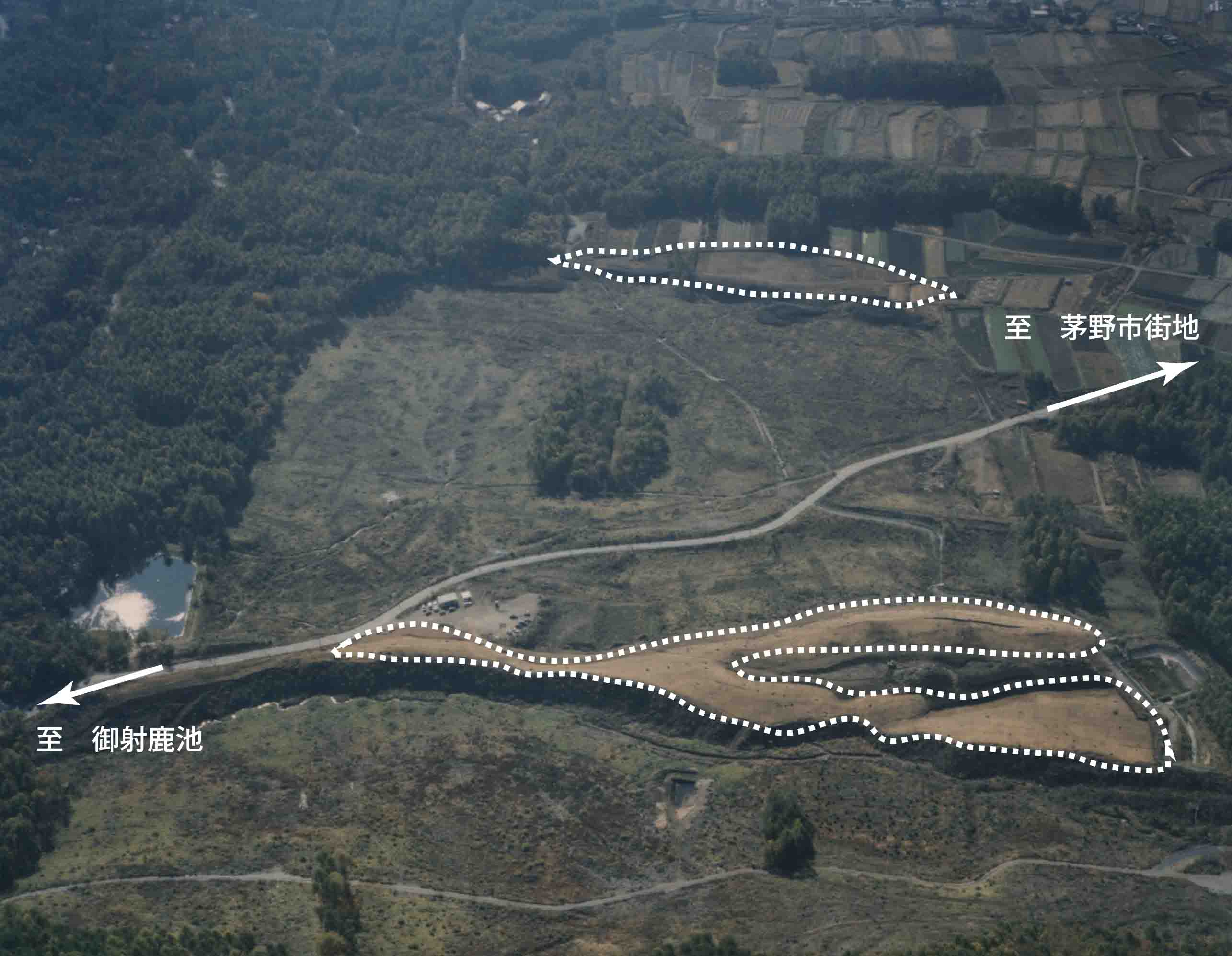 空から見た笹原上遺跡の写真