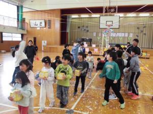 1年生を迎える会(2)