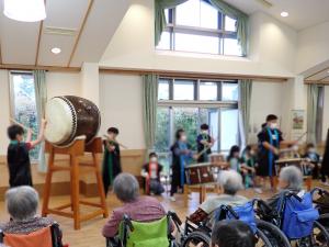 施設訪問